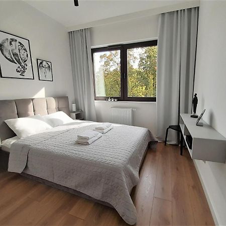 Stary Toruń 4Four Apartment, Villa Moderno, Taras, Parking Podziemny מראה חיצוני תמונה
